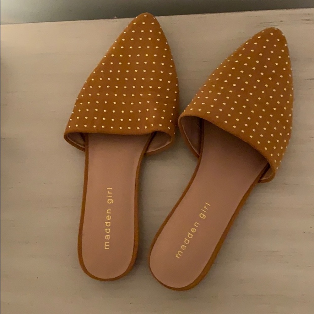 NWOT mustard studded mules!